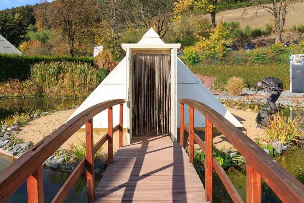Thema Unterwasserwelt in einer Sauerland Pyramide im Galileo Park