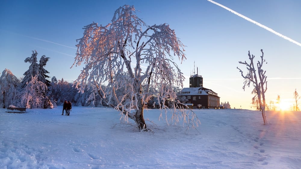 Winterwandern ist ein tolles Winter Ausflugsziele im Sauerland (c)FerienweltWinterberg