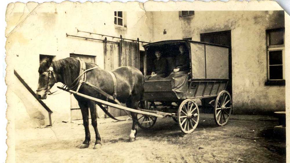 Die erste Flucht begann auf dem Pferdewagen