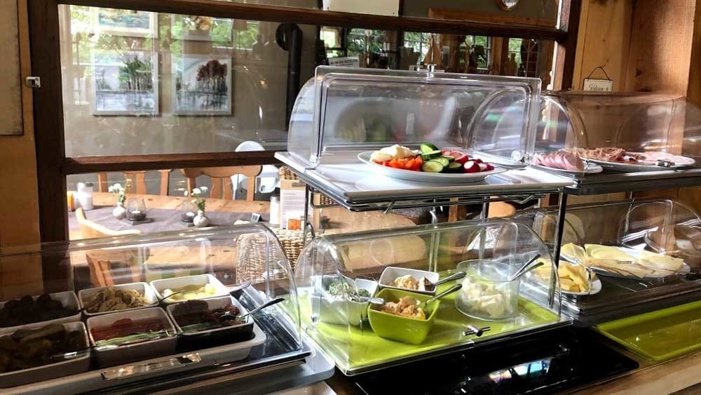 Regionales Frühstück im Sauerland im Hofcafe Sundern