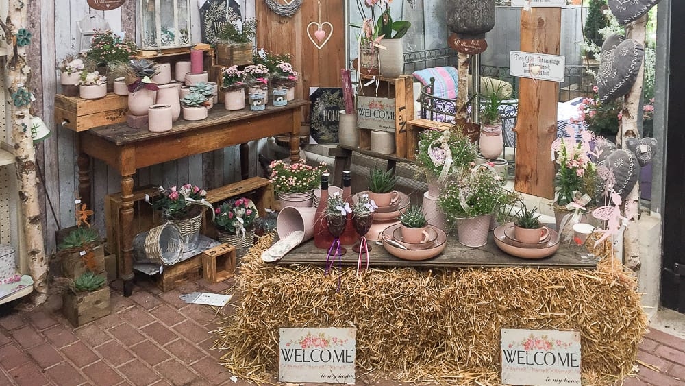 Tolle Ideen im Blumenladen mit Cafe Löwenzahn