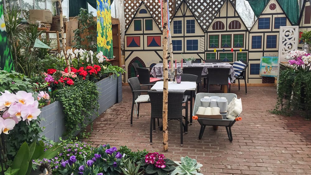 Kreativer Platz für Kaffee und Kuchen im Cafe Löwenzahn in Arnsberg Oeventrop