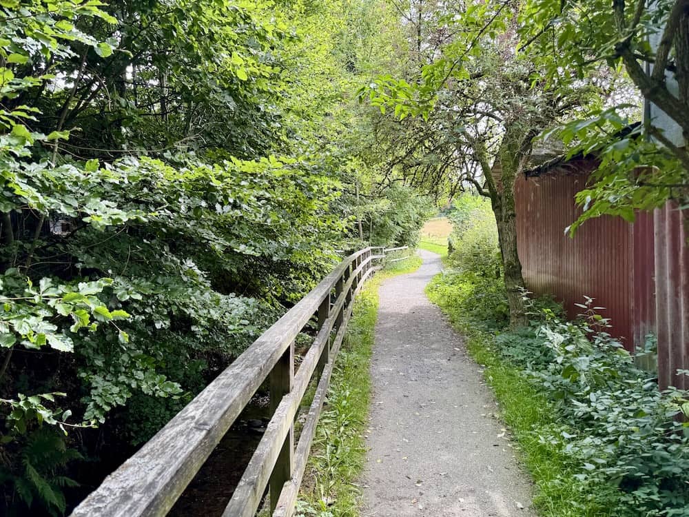 Spaziergang entlang der Itter zum Skywalk Willingen